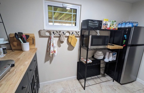 Springfield Wohnung | Cozy 1-bedroom apartment with WiFi, AC in enjoyable Springfield