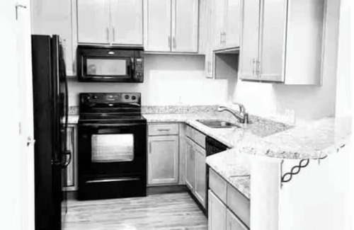 Downtown Greensboro Eigentumswohnung | Cozy 1-bedroom condo with AC and WiFi in fantastic Greensboro