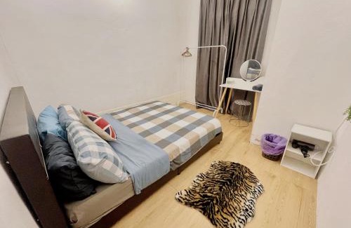 Central Seberang Perai Haus | Cozy 10 Entire House 4 Bedroom At Alma Bukit Mertajam