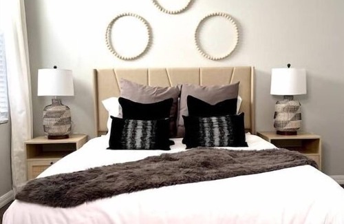 Buena Ventura Lakes Haus | Cozy 1BR apt-Pool/Tennis/Gym/Near attractions