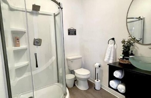 Buena Ventura Lakes Haus | Cozy 1BR apt-Pool/Tennis/Gym/Near attractions