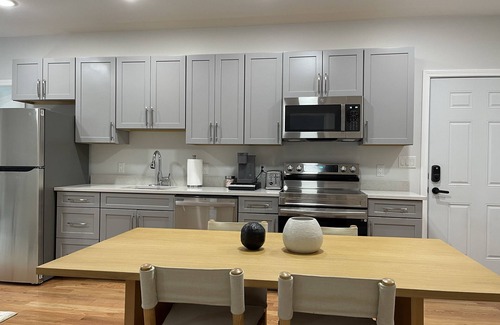 Everett Eigentumswohnung | Cozy 2 bd 1.5 bath less than a mile from Encore