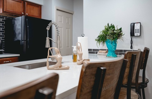 Acme Eigentumswohnung | Cozy 2-Bed Golf Course Condo. Minutes To The Beach!