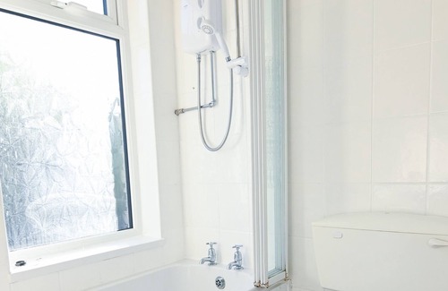 Morley Haus | Cozy 2-bed house close to Morley Town Centre