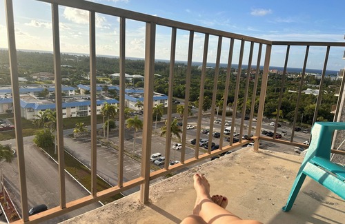 Greening Glade Wohnung | Cozy 2-bedroom apartment in fabulous Freeport with 4 balconies & plenty of space