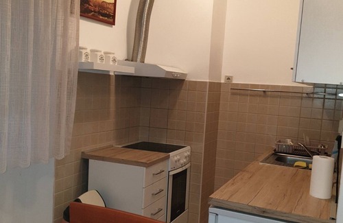 Kotor Wohnung | Cozy 2 bedroom apartment: Spacious, modern, serene. Contact for details."