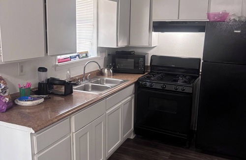 Church Street Haus | Cozy 2 bedroom home in the heart of Riverdale. Pet-friendly & close to the city