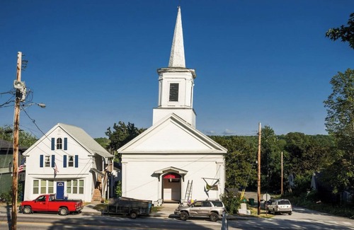 Winterport Haus | Cozy 2 BR by River- Crooked Steeple Hall