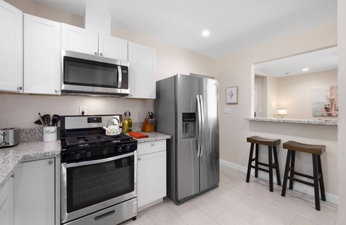 Fresno Haus | Cozy 2B/1Bth w EasyA to US99 and Nat'l Parks