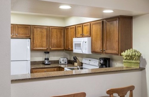 Round Hill Village Resort | Cozy 2BR/2BA near Lake Tahoe