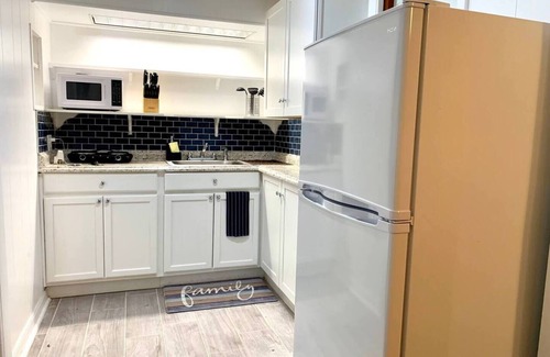 Conway Haus | Peaceful 2BR Wi-Fi Pet-Friendly Getaway