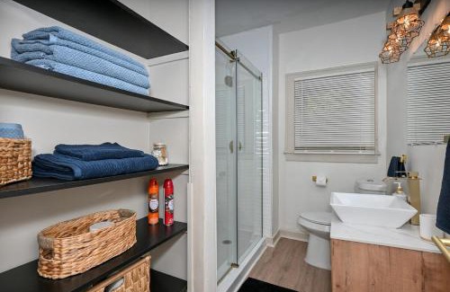 Lyndhurst Haus | Cozy 2BR Lyndhurst Retreat