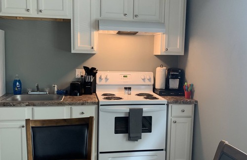 Boardman Wohnung | Cozy 2BR Suite in Boardman/Youngstown