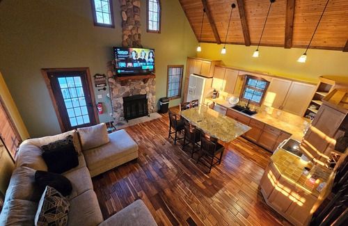 Aberdeen Kabine | Cozy 3-bedroom cabin on Richmond Lake