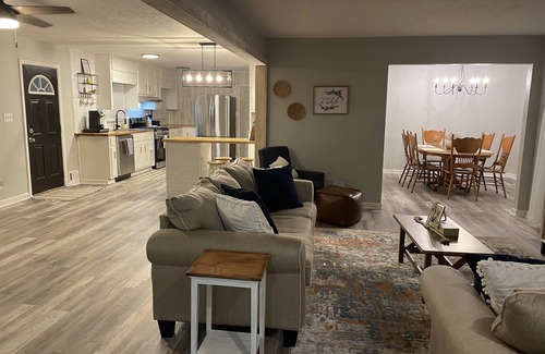 Stockbridge Haus | Cozy 3 bedroom home just 30 minutes south of Atlanta! (Pet-Friendly!)