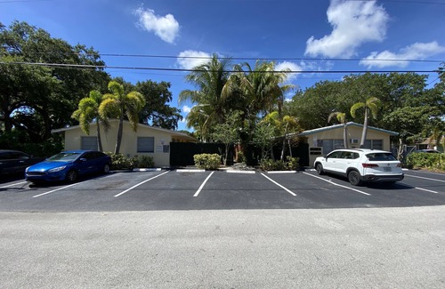 Sailboat Bend Wohnung | Cozy 3 Bedroom Apartment Nestled In Tranquil Sailboat Bend!