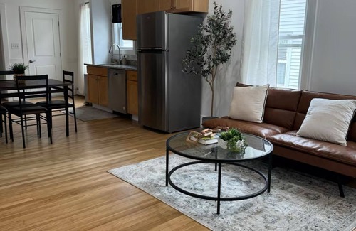 Quincy Wohnung | Cozy 3BR Apartment in the heart of Quincy/Near Boston &Beach&Free Parking