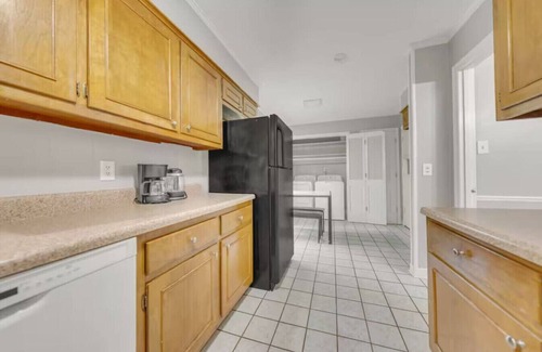 East Memphis Haus | Cozy 3BR Retreat in Memphis with Game Room