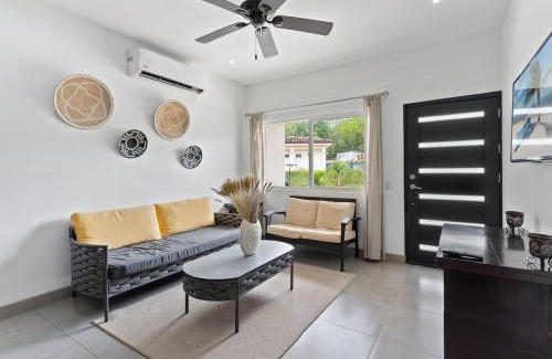 Villarreal Haus | Cozy 3BR Townhouse Near Tamarindo-2 Pool&More
