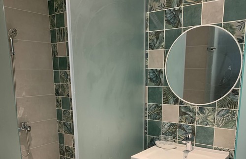 Taiwan Haus | Cozy 4-bedroom townhome ,Elevator,Karaoke,Electric mahjong, in delightful House