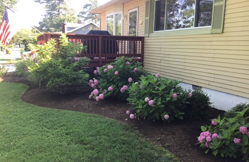 Cape Anne Haus | Cozy and modern Bayfront home with.large kitchen, private pier and hispeed WiFi