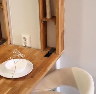 Hietalahti Wohnung | Cozy and stylish studio in Kamppi