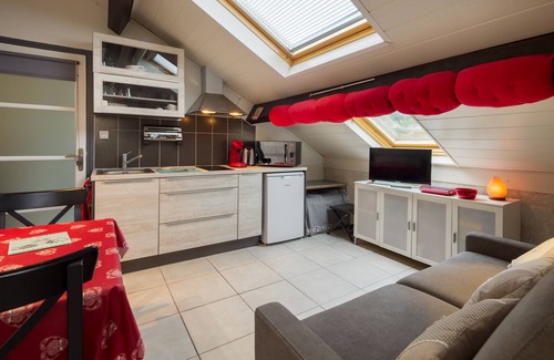Saint-Claude Wohnung | gemütliche Wohnung in einem freistehenden Haus