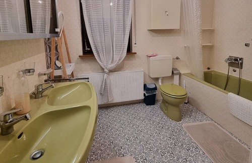 Grossheubach Eigentumswohnung | cozy apartment with garden and balcony