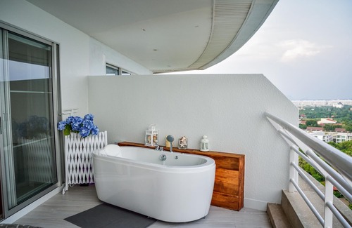 Cha-am Eigentumswohnung | Gemütliche Wohnung am Strand mit Whirlpool auf Balkon
