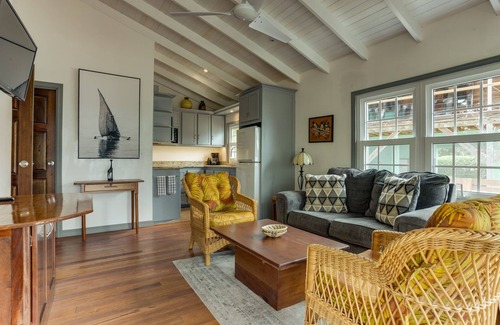 Placencia Hütte | Cozy Beachfront Cottage on the Beach in Maya Beach