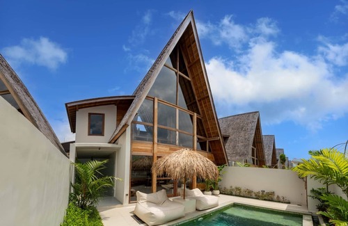 Seseh Villa | Gemütliche Boho Design Villa mit privatem Pool in Strandnähe
