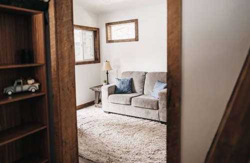 Kamiah Haus | Cozy Cabin, Beautiful Views, Great Location, Romantic Get Awag