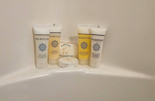 La Sal Kabine | Cozy cabin in lovely La Sal with AC/Heating,WiFi,Kitchen,grill and so much more