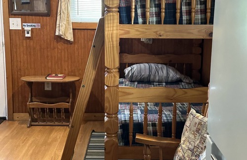 Lake Haus | Cozy cabin in the woods on our own private lake with WiFi, AC. Perfect getaway