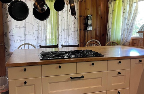 Leavenworth Kabine | Cozy Cabin Leavenworth 3bd 2bath with game room and hot tub pet friendly