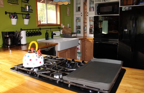 Leavenworth Kabine | Cozy Cabin Leavenworth 3bd 2bath with game room and hot tub pet friendly