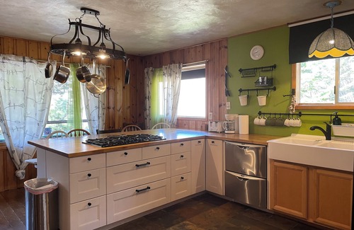Leavenworth Kabine | Cozy Cabin Leavenworth 3bd 2bath with game room and hot tub pet friendly