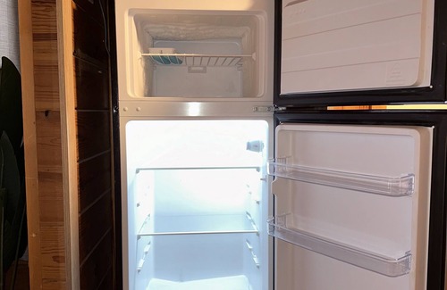 Wellston Kabine | Cozy Cabin near Tippy Dam -Pet Friendly