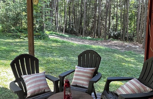Mount Nebo Kabine | Cozy Cabin nestled in the woods between Summersville and Fayetteville WV