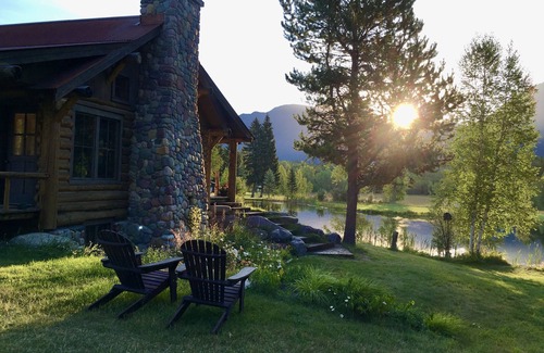 Coram Kabine | Cozy Cabin on Private Ranch near west entrance to Glacier National Park