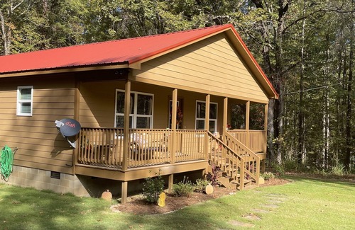Counce Kabine | Cozy cabin Pickwick near Stateline boat ramp and State Park, with boat storage