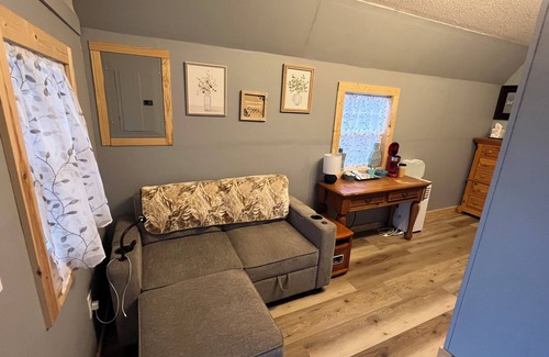 Alexander County Kabine | Cozy cabin with 1 bed, Heat/AC in charming Granite Falls