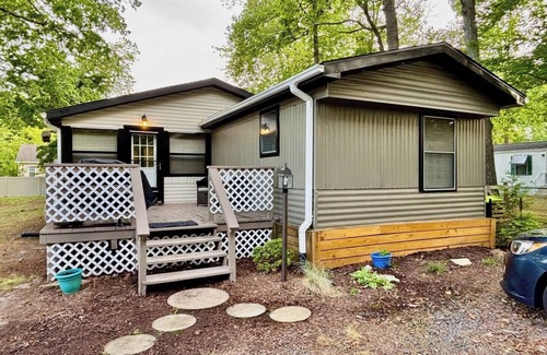 Ocean View Haus | Cozy Coastal Getaway for Families, Minutes from Bethany Beach