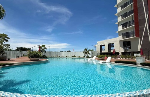 Basak Eigentumswohnung | Cozy Condo with Resort Style Amenities near Airport and Beaches!