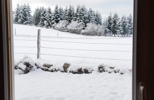Longevilles-Mont-d'Or Skihütte | gemütliches Ferienhaus Haut-Doubs, auf 1000 m Höhe im Herzen des Jura