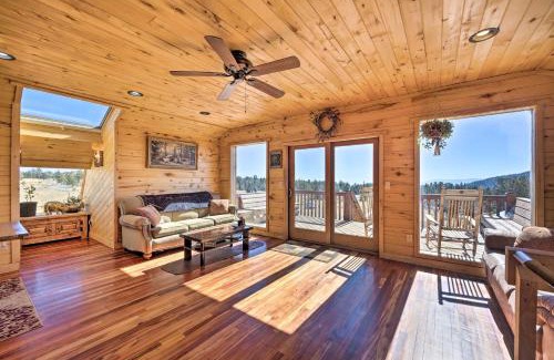 Victor Haus | Cozy Cripple Creek Cabin with Mountain Views!