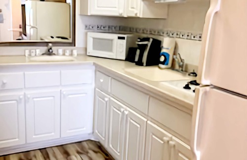 Ortona Park Eigentumswohnung | Cozy Daytona King Deluxe Studio w/kitchen