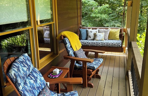 Ellijay Haus | Jump for Joy- Cozy Ellijay Cabin