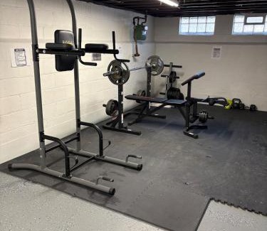 Euclid Haus | Cozy Euclid Home Near Lakefront