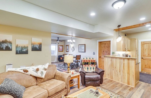 Eureka Haus | Cozy Eureka Getaway - Hike, Bike, Hunt & Fish!